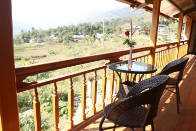 共用卫浴双人间 — Muong Hoa Hmong Homestay